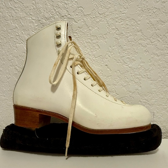 Riedel white Lace-Up Women's figure skates - Picture 6 of 14